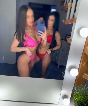 Я обладаю уникальным сочетанием нежности и пикантности, которое не оставит тебя равнодушным. Моя креативность и опыт позволяют мне воплощать в жизнь самые смелые твои фантазии. 💋
💫Мои услуги предоставляются только в самом лучшем качестве. Я готова уделить тебе все свое внимание и создать атмосферу, в которой ты почувствуешь себя особенным. В мои услуги входят классический и эротический массаж, стриптиз, оральные ласки и многое другое. Ты можешь рассчитывать на полное удовлетворение и настоящий эмоциональный взрыв. 🔥
📸Мои фото настоящие и подтверждают мою невероятную привлекательность. Мои клиенты благодарят меня за мою чувственность и профессионализм. Читай отзывы на моей персональной странице и убедись сам, насколько я могу быть твоим лучшим личным удовлетворителем. 💦
⭐️Я живу в Москве и готова приехать к тебе в любой район Москвы. Дискретность и конфиденциальность для меня очень важны, поэтому можешь быть уверенным в анонимности наших встреч. Обниму тебя своими нежными объятиями и подарю тебе незабываемые эмоции. Позвони мне прямо сейчас и дополни свою жизнь яркими красками! 🌈 8396, 21 год